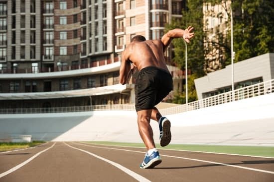 What Fitness Exercises Should Middle Schoolers Use 1 Suggestion: Appropriate fitness exercises for middle schoolers: What exercises should they be doing?