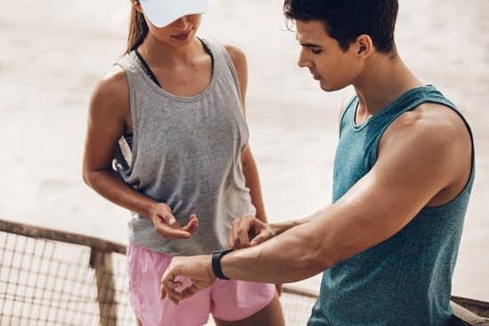 What Is a Good Mom Fitness Routine 1 What is a Good Mom Fitness Routine: Effective exercises and tips for busy moms