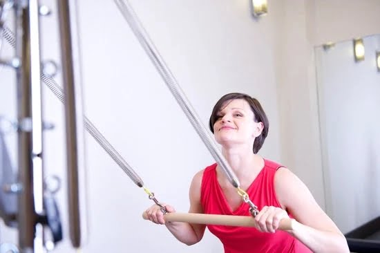 Can You Box While Wearing Motiv Fitness Tracker 1 Motiv fitness tracker worn on wrist while boxing, tracking your workout progress