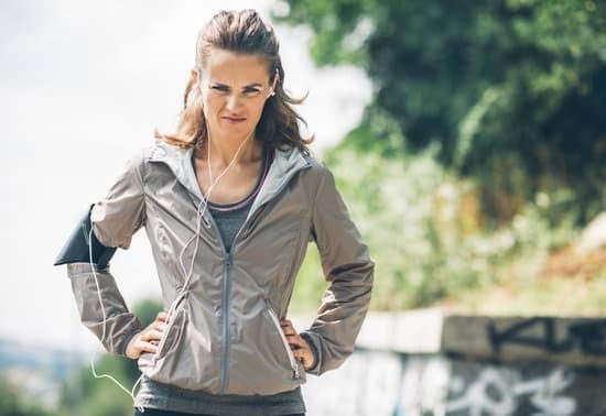 Step-by-step guide on how to build a fitness routine for beginners