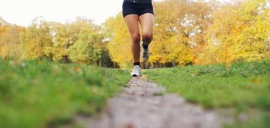 Join the FLOW FIT CHALLENGE to improve your fitness levels and achieve your goals!