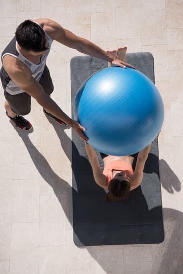 Dynamic Soccer Conditioning Drills for How to Get Soccer Fit Exercises