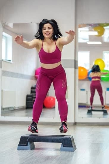 Amanda Turney Lifestyle and Fitness Coach 1 Amanda Turney – Empowering others to live a healthy lifestyle. Fitness coach, wellness advocate