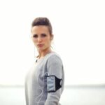 Fitness Workout Routine Fitness workout routine: A woman doing push-ups and squats at the gym