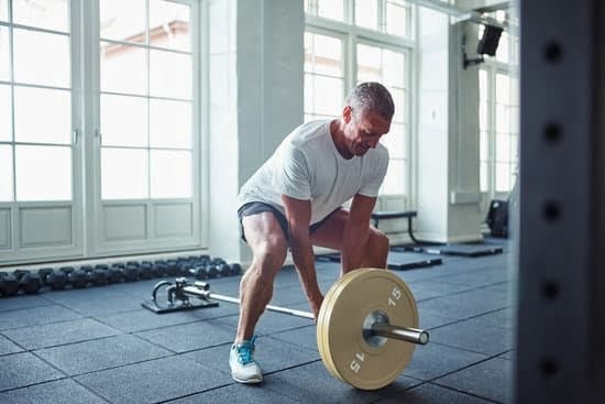 Motivos Do Crescimento Do Mercado Fitness 1 Reasons for Fitness Market Growth: Health awareness, lifestyle changes, and demand for innovative products