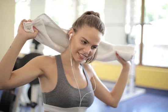 At Home Fitness Routine With No Equipment 1 Simple At Home Fitness Routine with No Equipment: Bodyweight Exercises for Effective Workouts