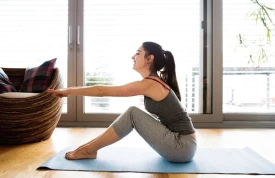 Fitness bike riding routine: Achieving cardio goals through consistent cycling workouts