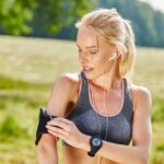 Pamela Anderson Fitness Routine Discover Pamela Anderson's fitness routine: a healthy and energetic way to stay in shape