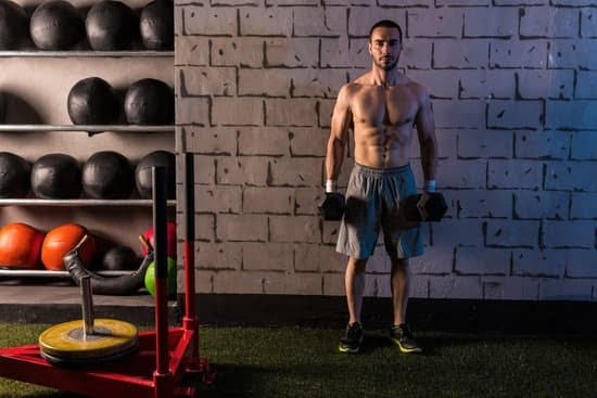 Quick exercise routine for busy days: How to fit in exercise in a busy day