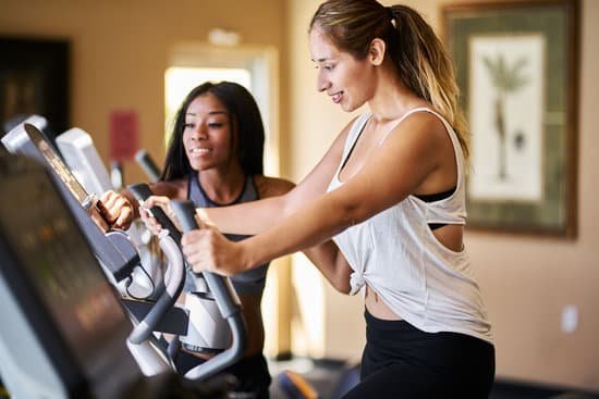 What Component of Fitness Is Body Weight Exercise 1 Body weight exercise: Building strength and endurance without equipment. Incorporates flexibility, coordination, and balance