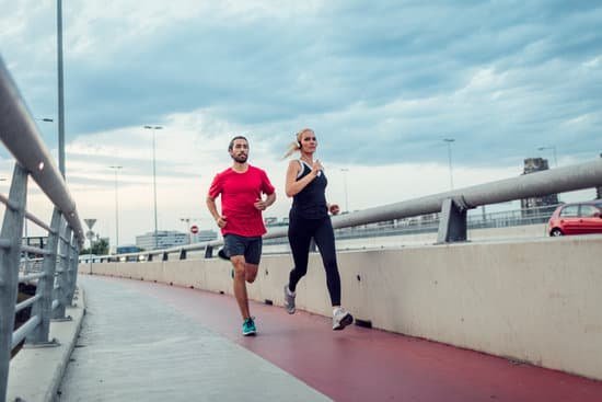 What Exercise to Do at Home to Keep Fit: Bodyweight exercises, like squats and push-ups