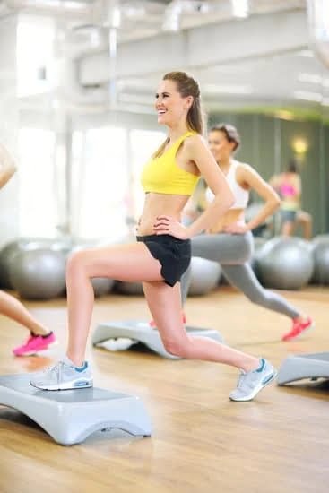 How Much Does 24 Hour Fitness Pay Group Exercise Instructors 1 Learn competitive rates for 24 Hour Fitness group exercise instructors today