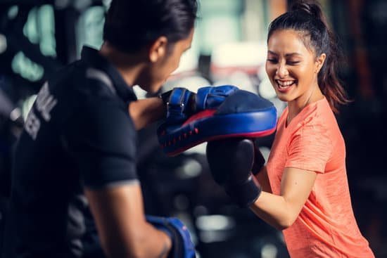 Achieve back strength with our effective workout plan