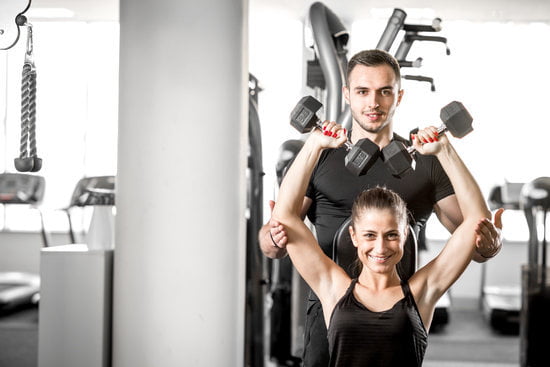 Jlo Fitness Exercises 1 JLo demonstrating fitness exercises for weight loss and strength training