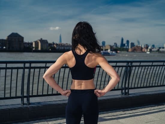 Is 305 Fitness a Good Workout 1 Experience high energy and fun workouts at IS 305 Fitness, perfect for boosting your fitness level