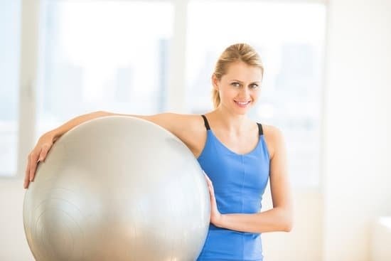 Do Any Athletes or Fitness Pros Workout at Planet Fitness 1 Athletes and fitness pros excel at Planet Fitness. Stay fit at the best gym for all