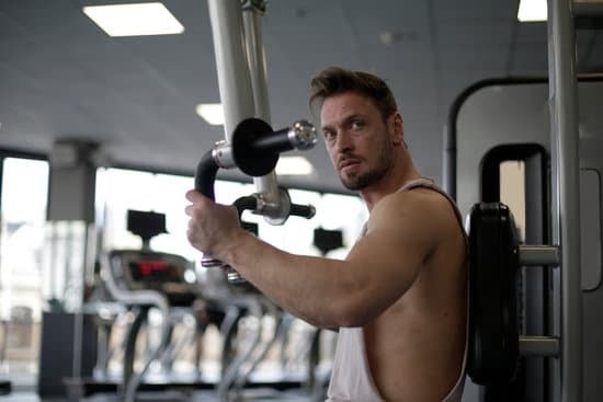 How to efficiently modify a workout in Apple Fitness for personalized fitness goals