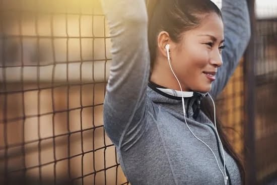 Can You Share Apple Watch Workouts With Fit Bit 1 Comparison of sharing Apple Watch workouts with Fitbit, integration, tips for transfer compatibility